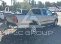 2004 Toyota TUNDRA фото