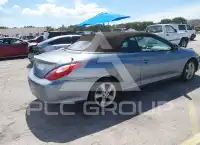 2004 Toyota CAMRY photo