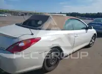 2004 Toyota CAMRY photo