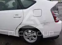 2004 Toyota PRIUS photo