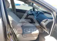2004 Toyota PRIUS фото