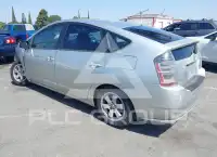 2004 Toyota PRIUS photo