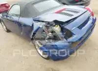 2004 Toyota MR2 photo