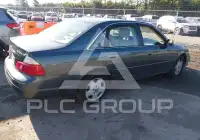 2004 Toyota AVALON photo