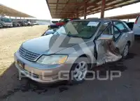 2004 Toyota AVALON фото