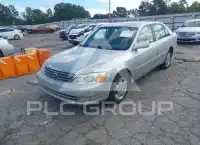 2004 Toyota AVALON photo