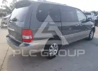 2004 KIA Sedona фото