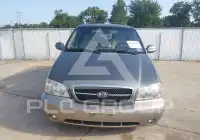 2004 KIA Sedona фото