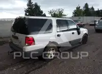 2004 Ford EXPEDITION photo