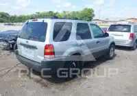 2004 Ford ESCAPE фото