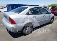 2004 Ford FOCUS photo