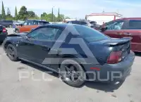 2004 Ford MUSTANG фото