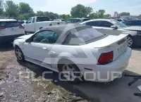 2004 Ford MUSTANG photo