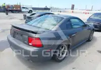 2004 Ford MUSTANG photo