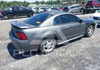 2004 Ford MUSTANG photo