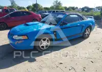 2004 Ford MUSTANG photo