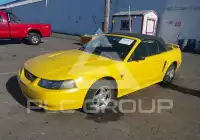 2004 Ford MUSTANG фото