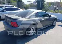 2004 Ford MUSTANG фото