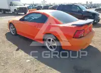 2004 Ford MUSTANG photo