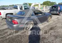 2004 Ford MUSTANG фото