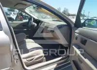 2004 Ford TAURUS фото