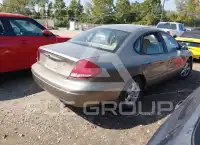 2004 Ford TAURUS photo