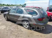 2004 Ford TAURUS photo