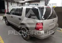 2004 Ford EXPLORER photo