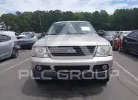 2004 Ford EXPLORER photo