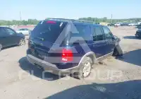 2004 Ford EXPLORER фото