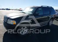 2004 Ford EXPLORER photo
