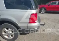 2004 Ford EXPLORER photo