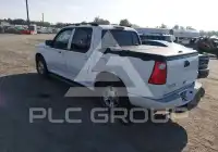 2004 Ford EXPLORER photo