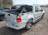 2004 Ford EXPLORER photo