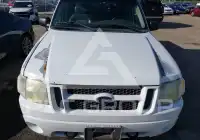 2004 Ford EXPLORER photo