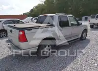 2004 Ford EXPLORER фото