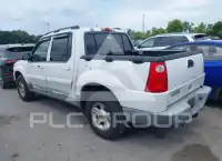 2004 Ford EXPLORER photo