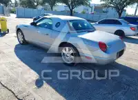 2004 Ford Thunderbird photo