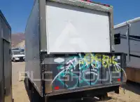 2004 Ford E-350 photo