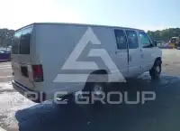 2004 Ford E-250 photo