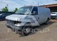 2004 Ford E-250 photo