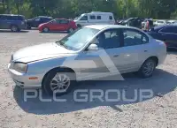 2004 Hyundai Elantra photo
