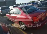 2004 Hyundai Elantra photo