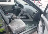 2004 Hyundai Elantra фото