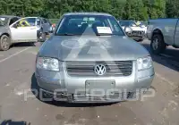 2004 Volkswagen Passat фото