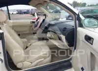 2004 Volkswagen BEETLE фото