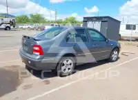 2004 Volkswagen Jetta photo