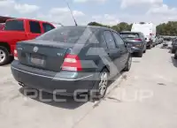 2004 Volkswagen Jetta фото
