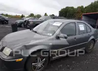 2004 Volkswagen Jetta photo