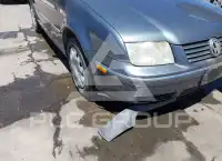 2004 Volkswagen Jetta photo
